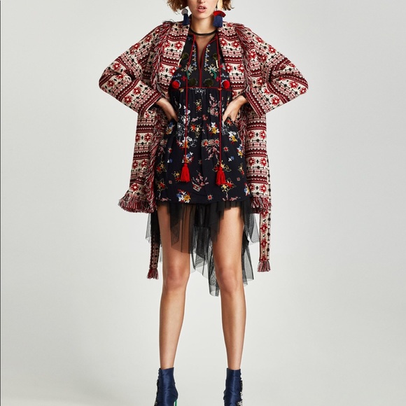 Zara red fringed jacket - Picture 3 of 11